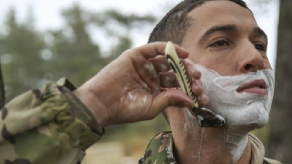 Rregulli i ri që ushtarët amerikanë duhet të zbatojnë në të kundërt përjashtohen