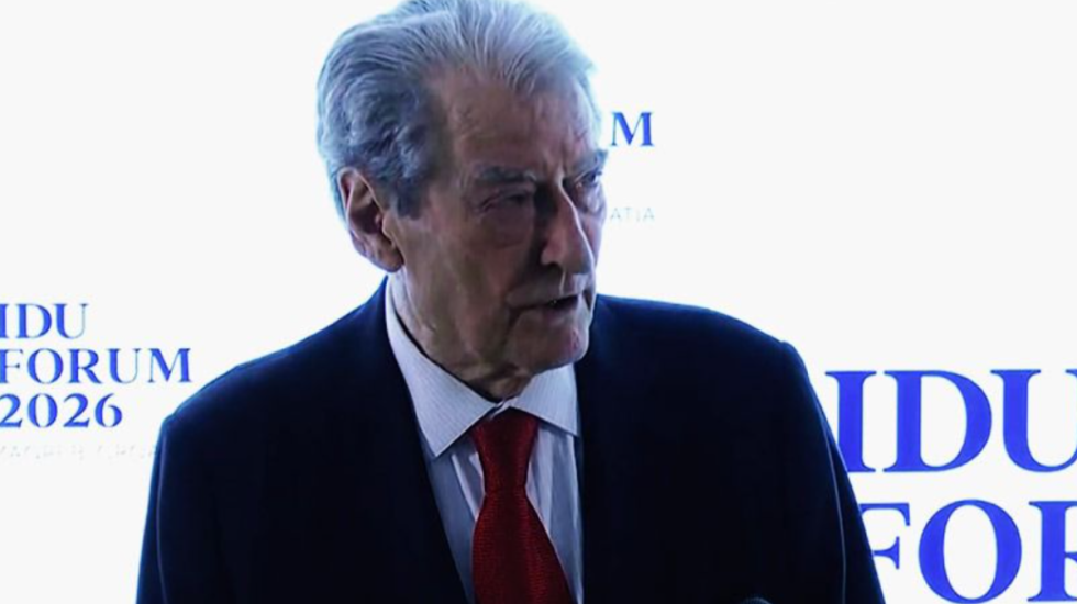 Berisha në forumin e IDU: Shqipëria përballet me rrezikun e narko-shtetit dhe pengesa serioze për integrimin