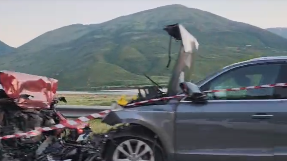 Aksidenti me 8 të plagosur, 2 në gjendje të rëndë, një nga shoferët shtetas indian