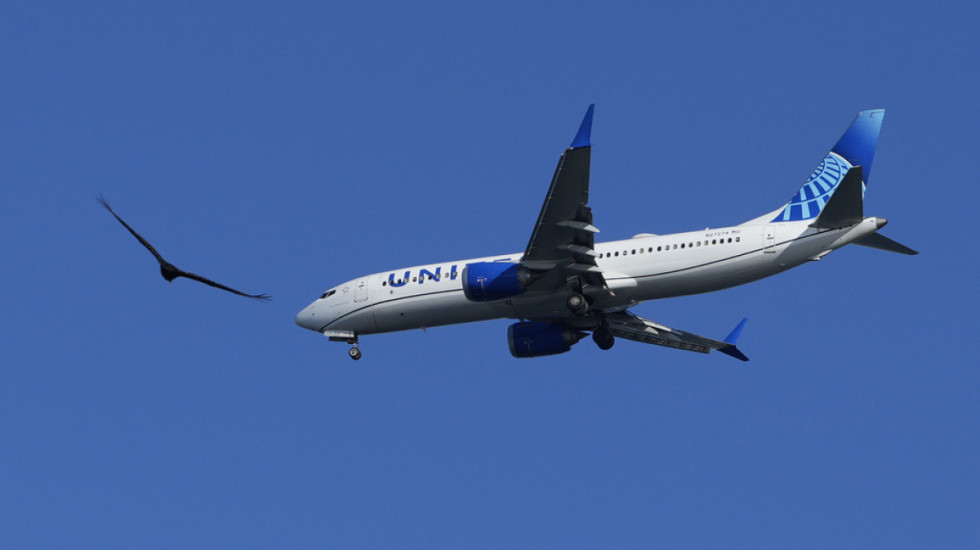 Prag tragjedie, avioni me pasagjerë përplaset me dronin në 1 mijë metra lartësi