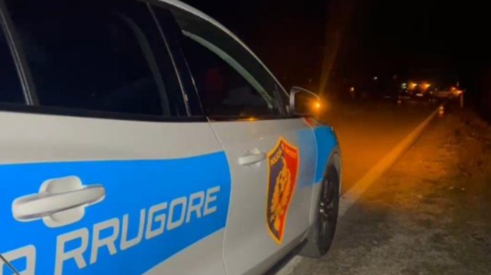 Aksident i rëndë në Vlorë, makina merr para bariun me gjithë bagëti