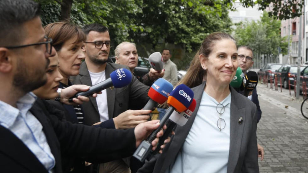 Ministrja Kumbaro flet pas daljes nga SPAK: Isha si person në dijeni për një çështje të stadiumit “Air Albania”