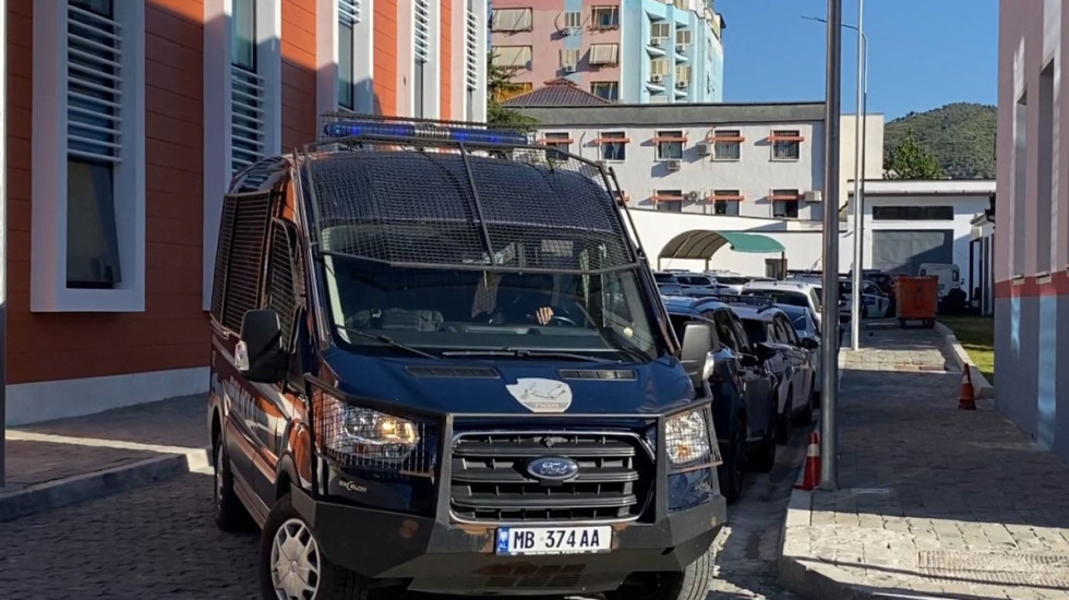 Aksion antidrogë në qarkun e Elbasanit, 20 urdhërkontrolle dhe disa të ndaluar