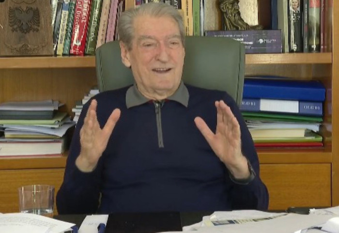 “Tradhtarët nuk mund të kandidojnë”, Berisha i vetëm në garë: U përpoqën ta marrin PD-në