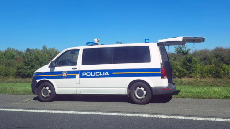 U transportuan në kushte çnjerëzore, gjenden 4 emigrantë të vdekur në Kroaci, 2 të tjerë në gjendje të rëndë