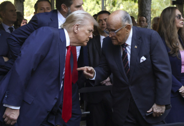 Ish-avokati i Trump dhe kryebashkiak i Nju Jorkut në gjendje kritike për jetën
