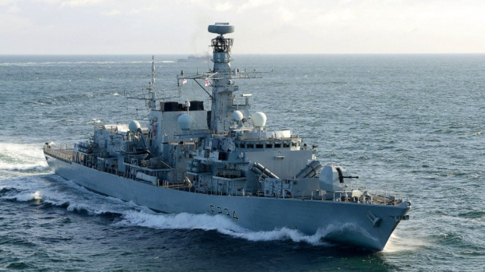 Krizë në Marinën Mbretërore, Britania ngelet me 5 fregata në shërbim, del nga përdorimi HMS Iron Duke