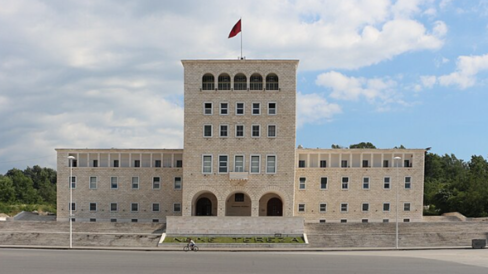 UNESCO: Studentët shqiptarë kryesojnë rajonin për studime jashtë vendit