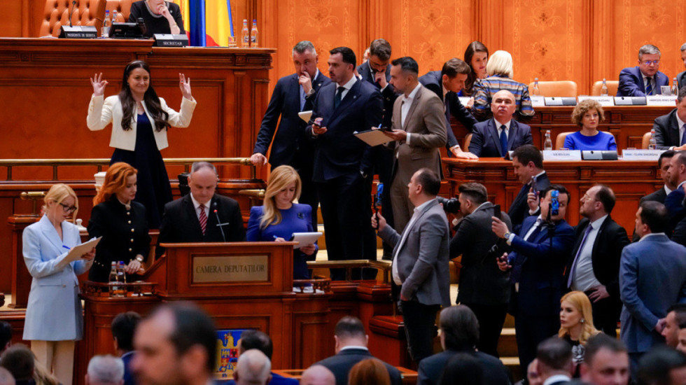 Përplasja për masat antikrizë, bie qeveria në Rumani