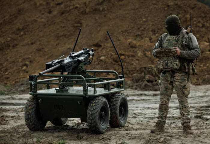 Ushtria e hekurt! Ukraina do dërgojë 25 mijë robotë në luftë