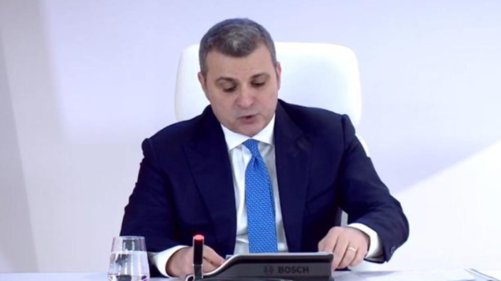 Norma e interesit nuk ndryshon, Sejko: Rritja e naftës do të sjellë inflacion