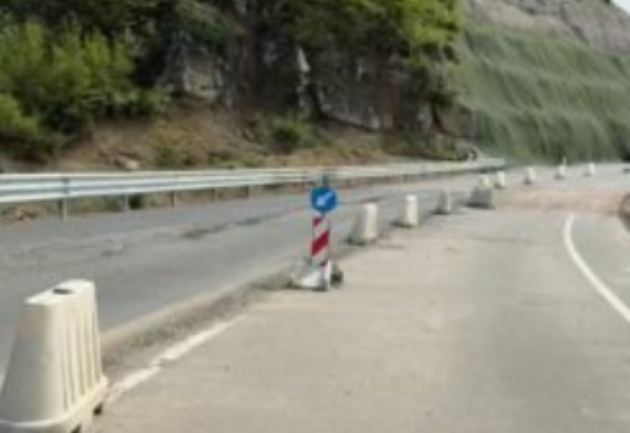 As shiu dhe as bora, dëmtohet sërish aksi që kushtoi 260 mln euro
