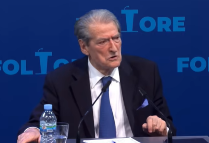 Berisha takon demokratët në njësinë 5: Qeveria po manipulon për integrimin evropian
