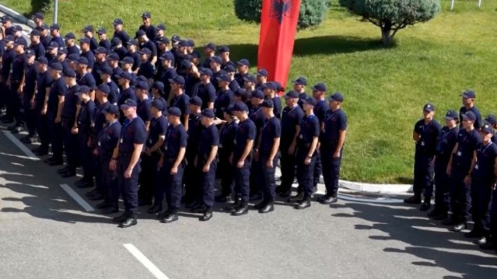 Helmohen nga ushqimi studentët në Akademinë e Sigurisë, dy të arrestuar në kompaninë e kateringut