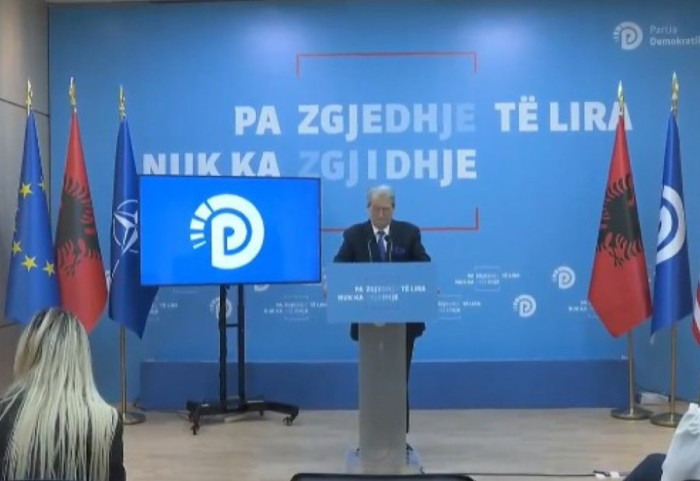 Lirimi i ish-drejtoreshës së AKSHI, Berisha akuzon Ramën: U nxor nga arresti me urdhër politik