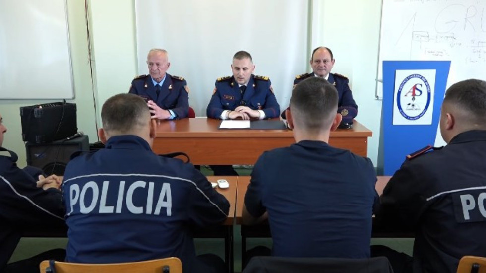 Hita takim me studentët e Akademisë së Sigurisë: Besimi i qytetarëve është pasuria jonë më e madhe