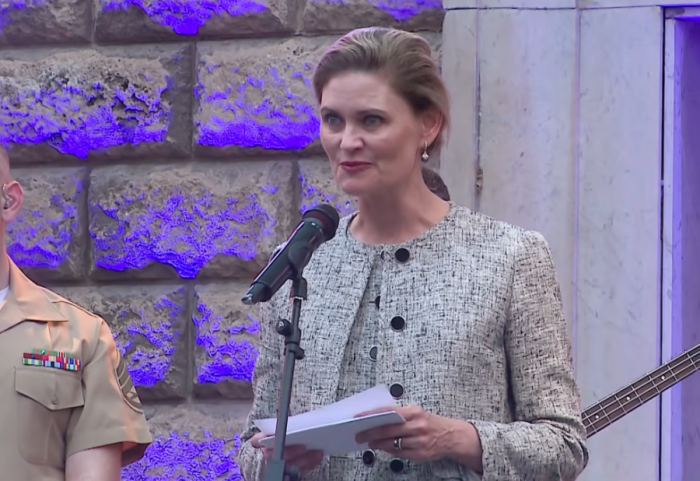 “Dy orkestra, një skenë”, Nancy VanHorn: Miqësia SHBA-Shqipëri, e pandalshme