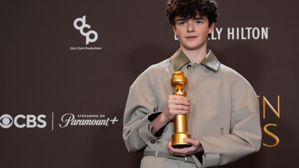 Filmi "Adolesence" bën histori në çmimet BAFTA