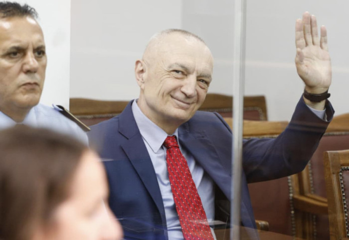 SPAK nxjerr provat në gjyq, Ilir Meta distancohet nga shpenzimet e Kryemadhit: Jemi të divorcuar!