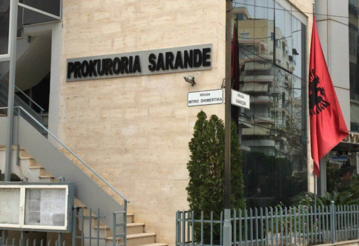 Sarandë, sekuestrohet hoteli i vëllait të Edmond Papës