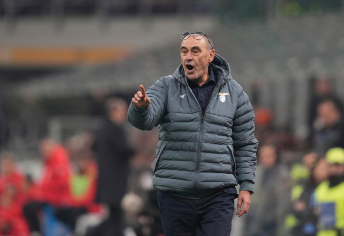 Sarri për ndeshjen me Romën: Po u luajt të hënën vij, të dielën jo