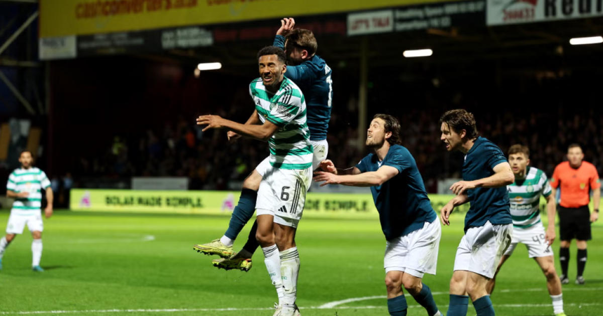 vendimi-me-i-keq-i-var-celtic-ut-i-dhurohet-nje-penallti-dhe-pret-hearts-per-vendin-e-pare