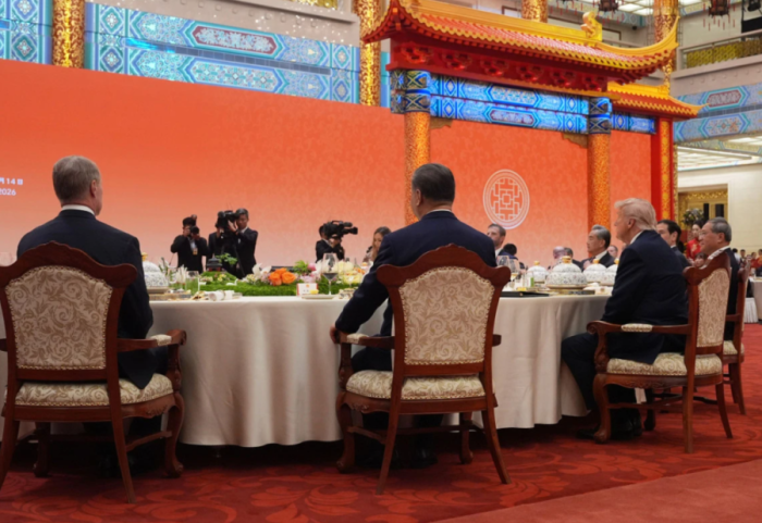 Tregtia, Tajvani dhe Irani në qendër të samitit Trump-Xi, Pekini paralajmëron për rrezikun e përplasjes