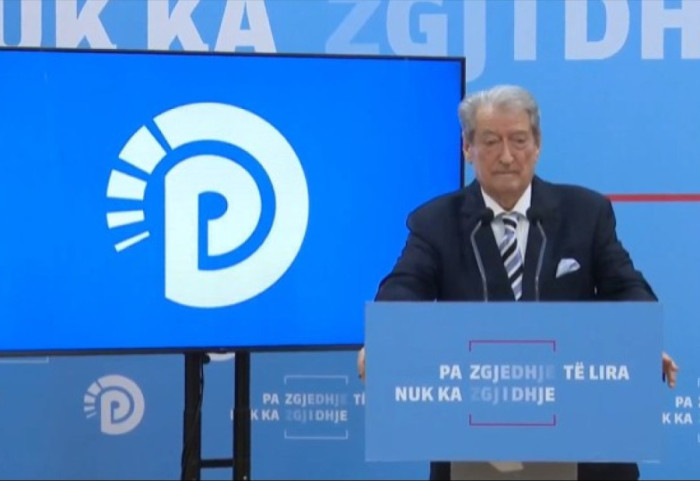 “Balluku, e nënkuptuar në çdo paragraf”, Berisha pas votimit të rezolutës së integrimit: Asnjë vlerësim për qeverinë