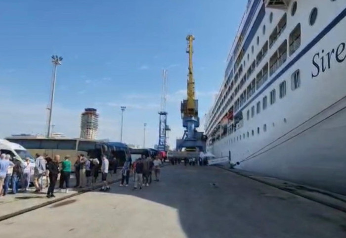 Durrësi pret kroçierën “Sirena”, 646 turistë zbarkojnë për vizita në qytet dhe atraksione historike