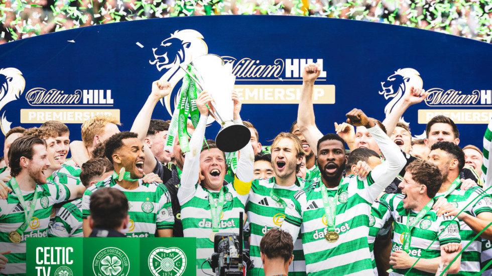 Celtic fiton 3-1 ndeshjen e fundit me Hearts, e kalon në renditje