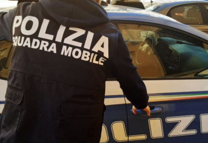 E rëndë në Itali, makina me 100 km/h godet këmbësorët, dhjetë të plagosur