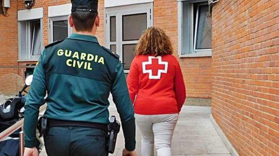 Të shtëna me armë në Spanjë, dy viktima. E plagosur dhe një foshnjë
