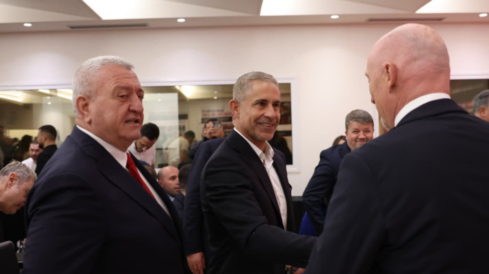 Sylvinho i jep lamtumirën Kombëtares: Shpirti dhe zemra e djersa nuk duhet të mungojë kurrë
