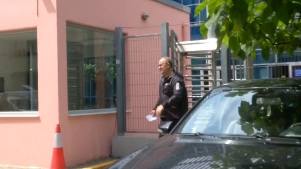 Agron Tare në SPAK për dosjen ndaj Belinda Ballukut, kërkohet edhe dëshmia e Igli Tares