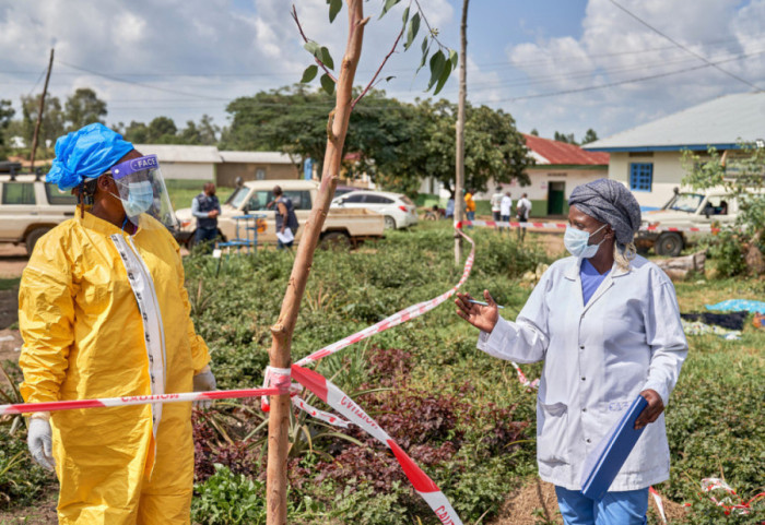 Paralajmërimi i OBSH: Ebola mund të përhapet më shpejt nga sa mendohej