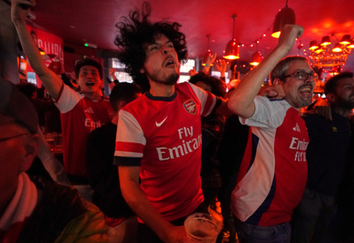 Merr fund ankthi dhe pritja, Arsenal zyrtarisht kampion i Premier League, City i bën “nderin e jetës”