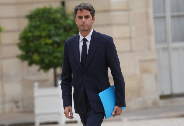 Ish-kryeministri më i ri i Francës shpall kandidaturën për president