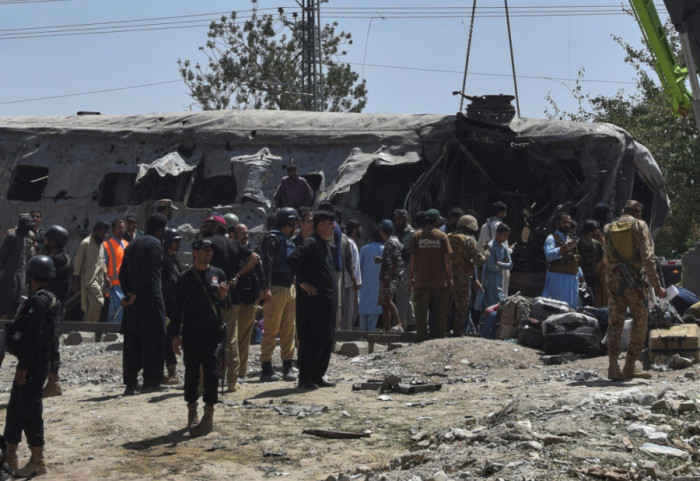 Shpërthimi në trenin e personelit ushtarak, 20 viktima në Pakistan