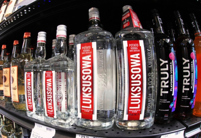 Nata kur Rusisë i mbaroi vodka, mposhtja e nazistëve krijoi dehjen më të madhe në histori
