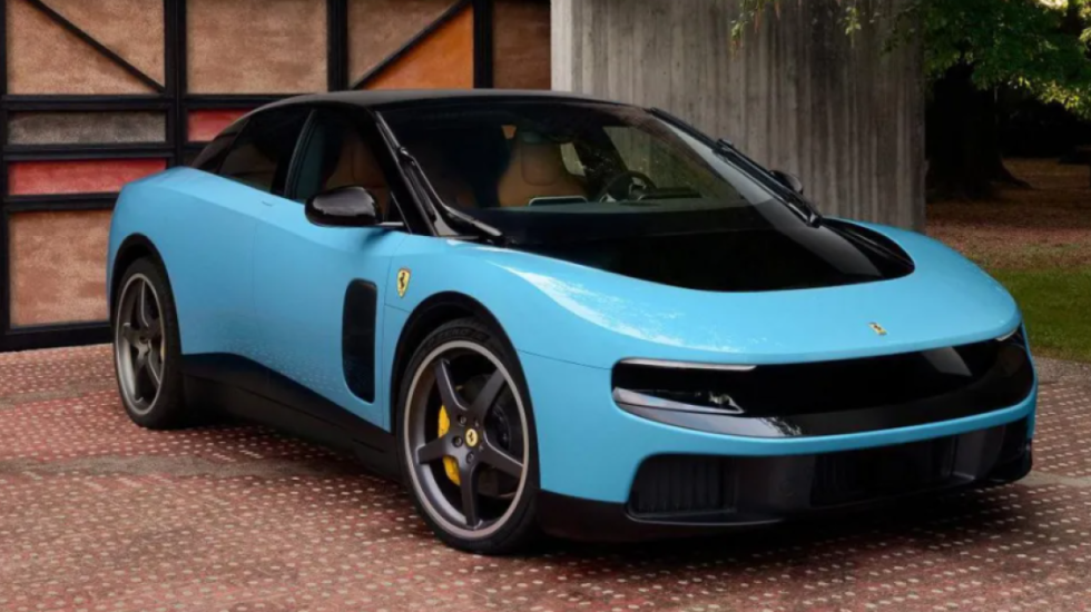 Ferrari prezanton makinën e parë tërësisht elektrike, quhet “Dritë”