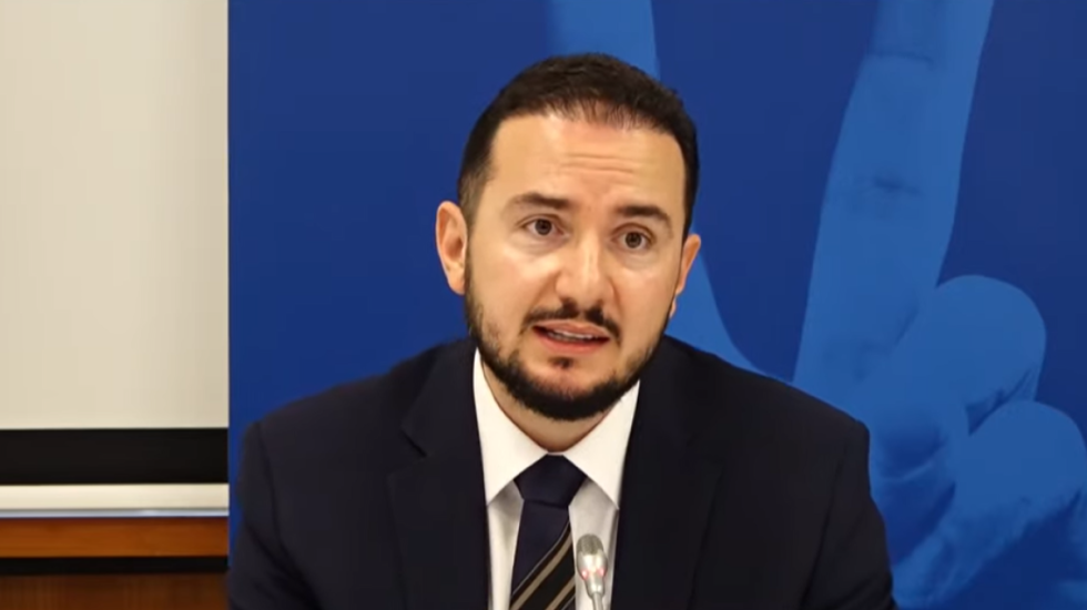 “PD u kthye në një dyqan”, Salianji për “referendumin”: Nuk votuan as 5000 anëtarë