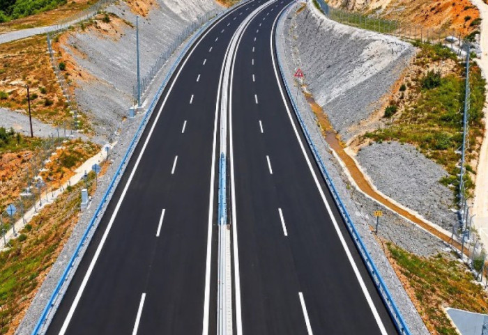 Pas 50 vitesh pritje, drejt hapjes autostrada 1.4 miliardë euro që 'bashkon' Greqinë