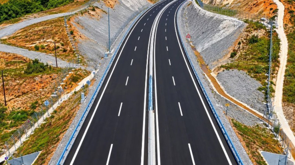 Pas 50 vitesh pritje, drejt hapjes autostrada 1.4 miliardë euro që 'bashkon' Greqinë