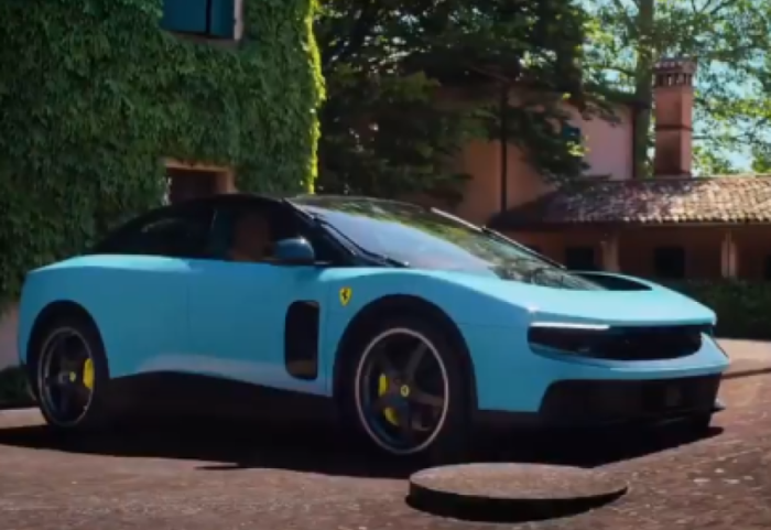 Ferrari i ri elektrik kushton 550 euro, ish-presidenti Montezemolo: Shkatërruan një mit, hiqjani kalin në logo