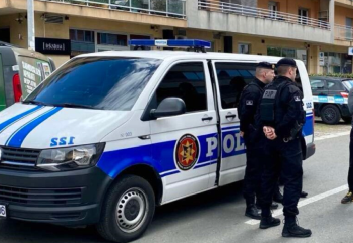 Krim i rëndë në Ulqin, 46-vjeçari nga Kosova dyshohet se vrau partneren shqiptare dhe dogji shtëpinë
