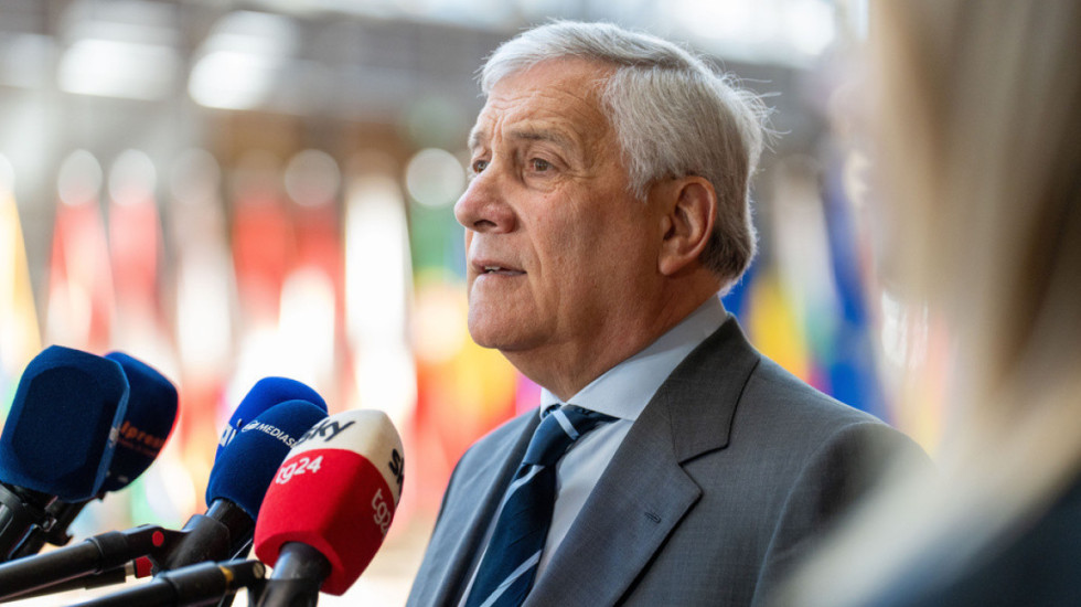 Tajani: Mbështesim hyrjen e Ukrainës në BE, por Ballkani është prioritet