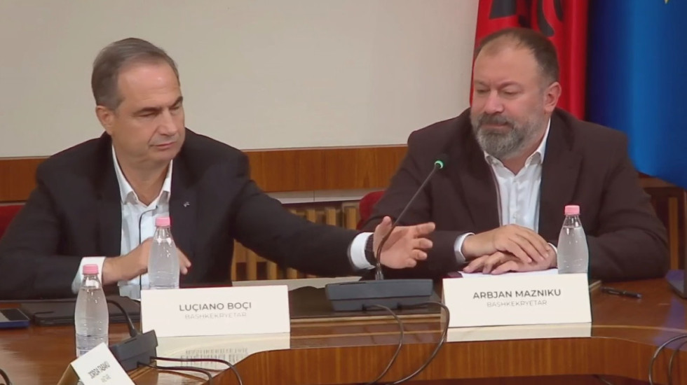 "Mos bëj si kalama, të mbaroj unë njëherë", tensione mes bashkëkryetarëve tek Territorialja