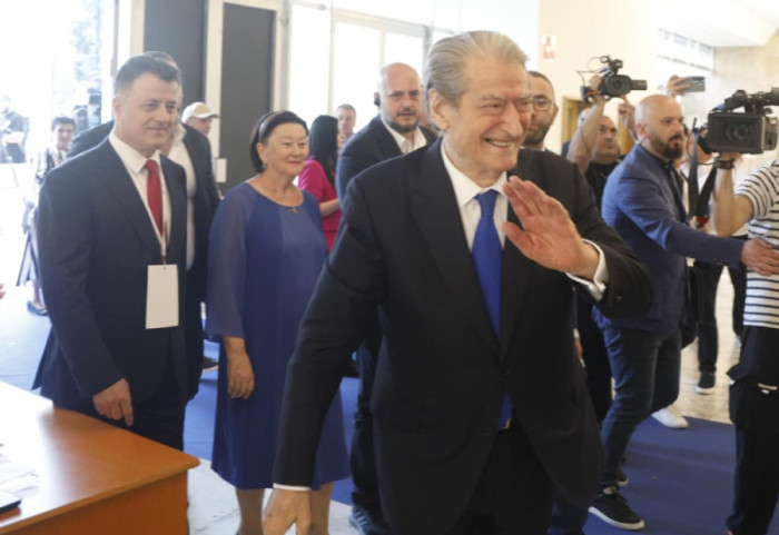 Berisha nga Kuvendi Kombëtar: Rama dështoi ta asgjësojë PD-në, do ta përmbysim “diktaturën"