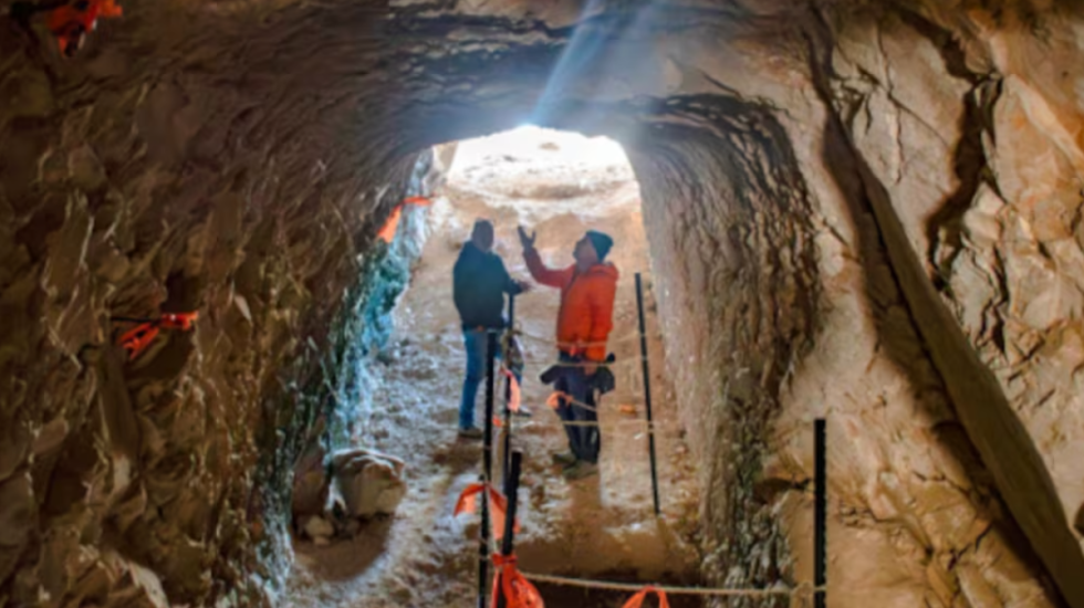 Zbulim misterioz pranë Jerusalemit, arkeologët gjejnë një tunel gjigant që sfidon shpjegimet shkencore