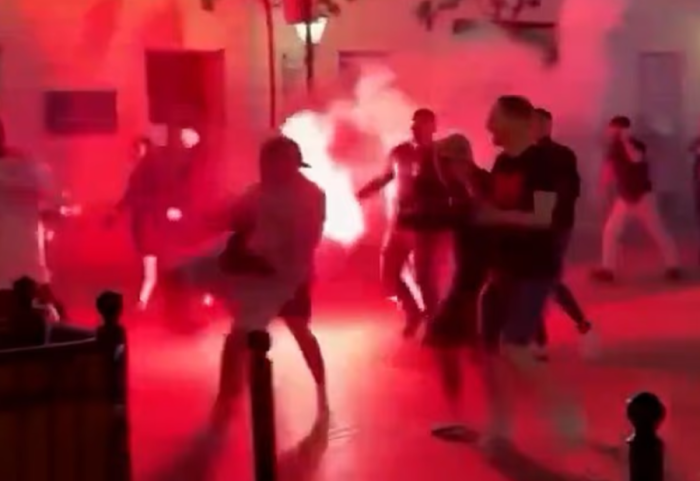 VIDEO/ Përleshje mes tifozëve të Arsenalit dhe PSG-së para finales së Champions League